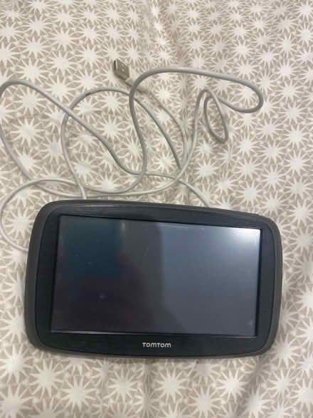 Photo of free Tom Tom satnav (Blacklands TN34) #1