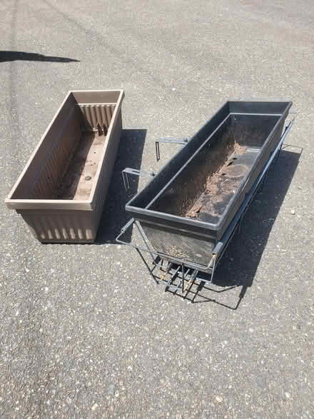 Photo of free Deck rail attachment w/ 2 planters (Downtown Bothell) #3