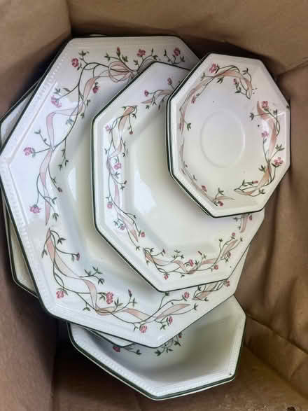 Photo of free Box of crockery (Waterlooville PO7) #1