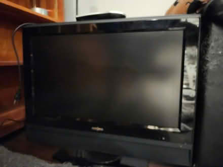 Photo of free 33" diagonal TV (Riverside South) #2
