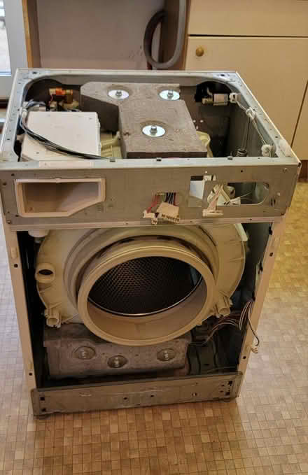 Photo of free Hotpoint WMA50N Washing Machine (Isleworth TW7) #2