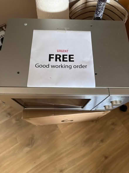 Photo of free Bosch Microwave Oven (SG7) #2