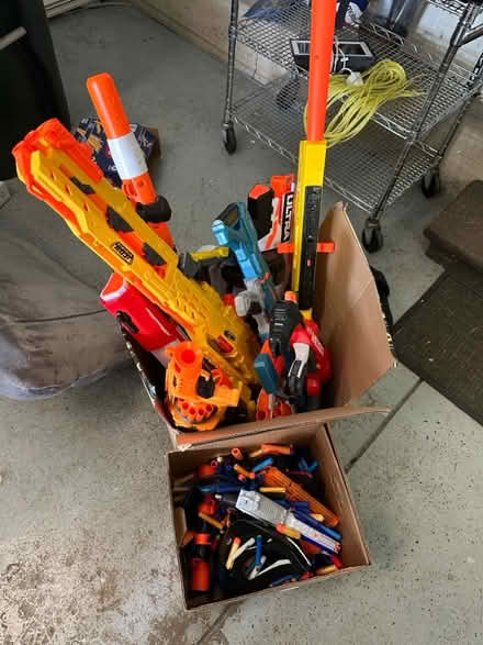 Photo of free Nerf toy guns and accessories (Long Grove) #1
