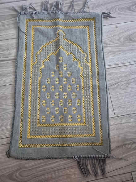 Photo of free Prayer mat for a child (UB5 Northolt) #1