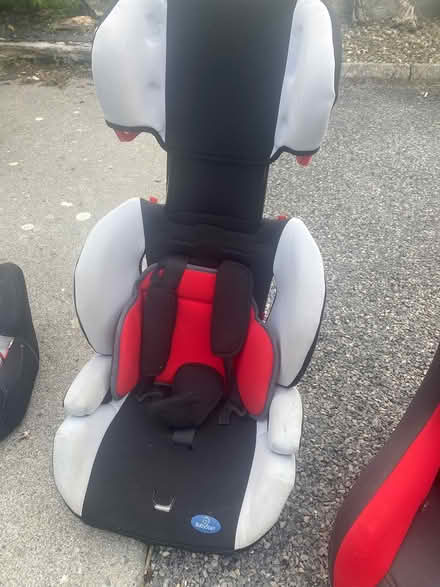Photo of free child car seat (ballinasloe) #1