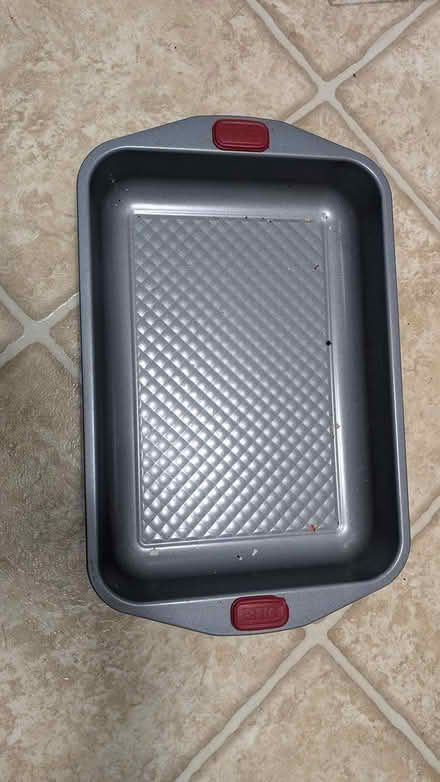Photo of free Bakeware (Elkton Heights neighborhood) #1