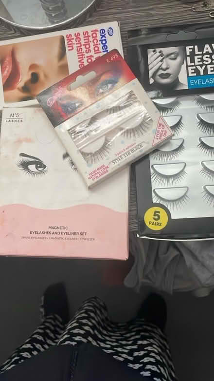 Photo of free False Eyelashes (Barkerend BD3) #1