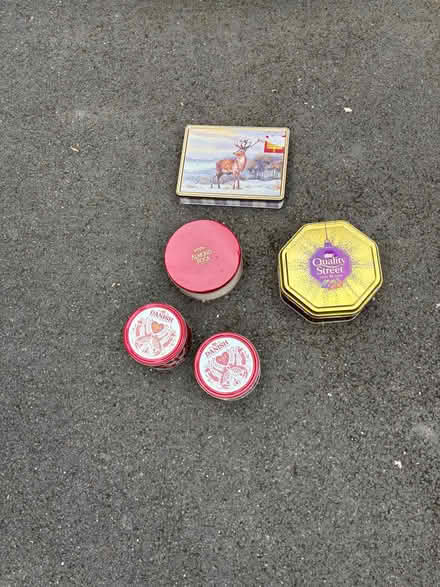 Photo of free cake/biscuit tins (Whitton LD7) #1