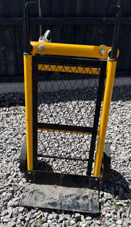 Photo of free Barrow/Trolley (Sainsburys GL52) #1
