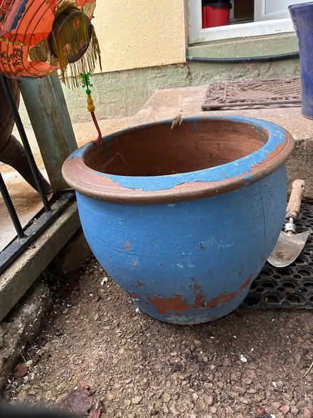 Photo of free Lots of garden pots (GL14) #4
