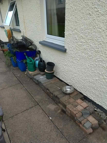 Photo of free setts (Kendal) #1