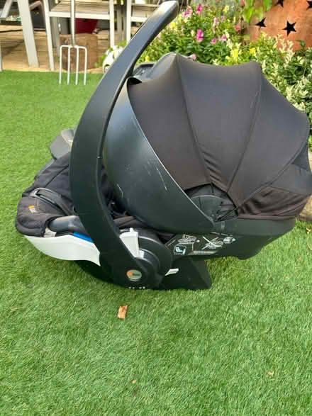 Photo of free Baby car seat with isofix base (Enfield) #1