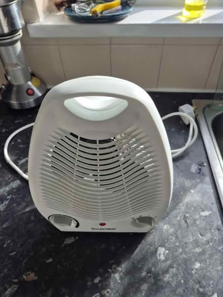 Photo of free Fan heater (Bilbrook WV8) #1