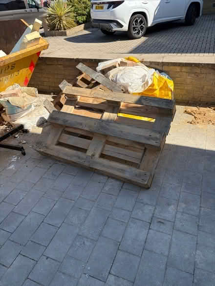 Photo of free Pallets (HA88LL) #2