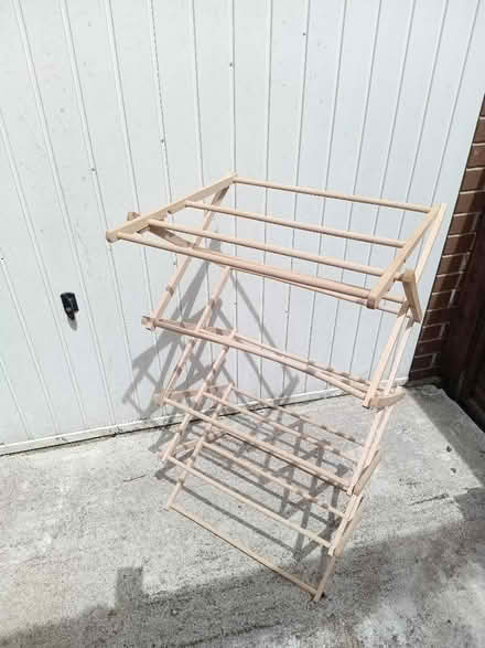 Photo of free Clothes airer (Cam GL11) #1