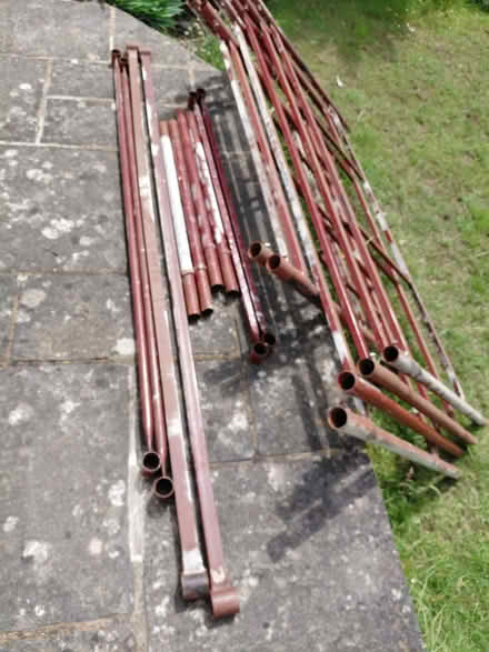 Photo of free Metal scaffold tower (New Greens AL3) #2