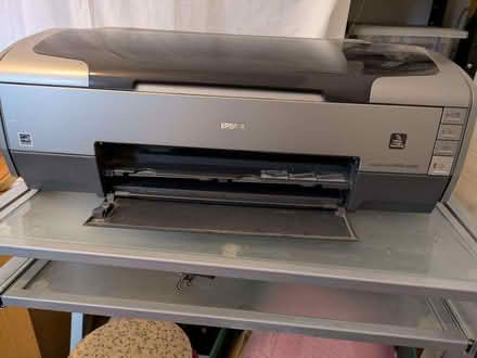 Photo of free Printer Epson Stylus PHOTO R1800 (Ash Wharf GU12) #1