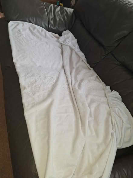 Photo of free Fitted mattress protector single bed (Malvern Link WR14) #1