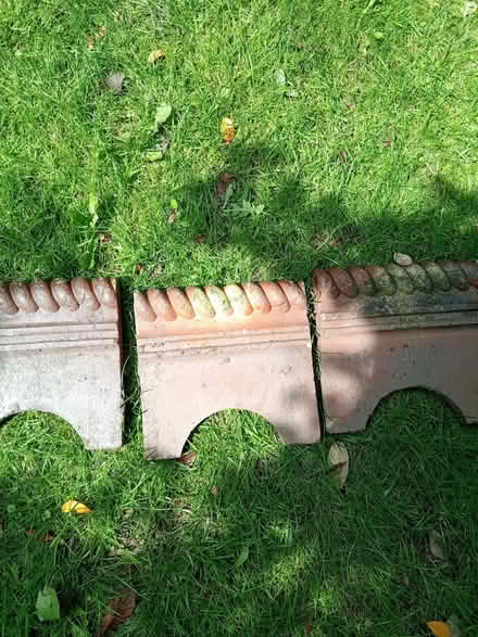 Photo of Edging Stones (Greaves LA1) #1