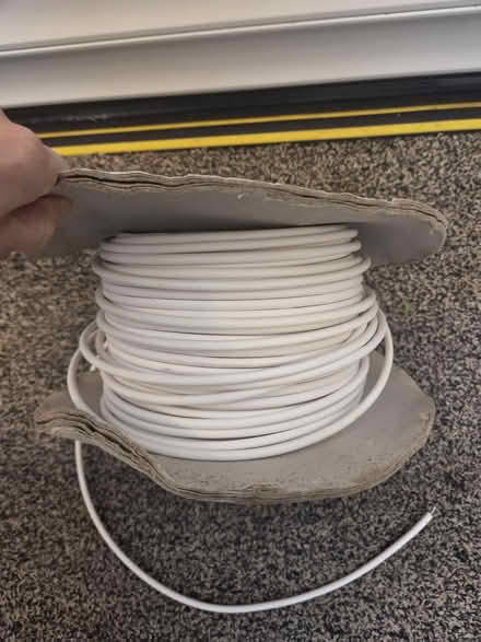 Photo of free BT Cable (Lightwood ST3) #1