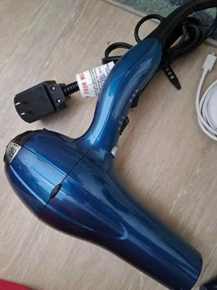 Photo of free Hair dryer (Close to Cumberland School) #1