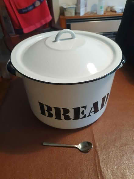 Photo of free Bread bin (OX4, Temple Cowley) #1