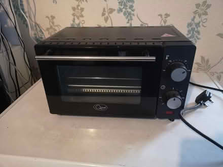 Photo of free Mini oven (Reddish SK5) #2