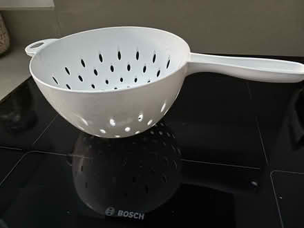 Photo of free Plastic colander (Oxford OX4) #1
