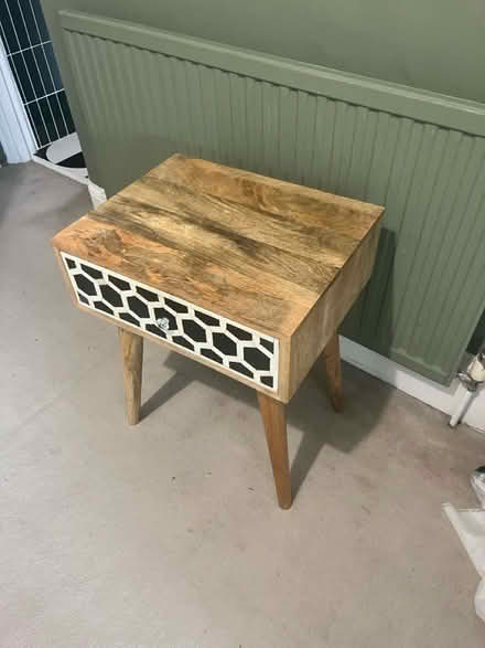 Photo of free Bedside table (Willesden Green NW2) #2