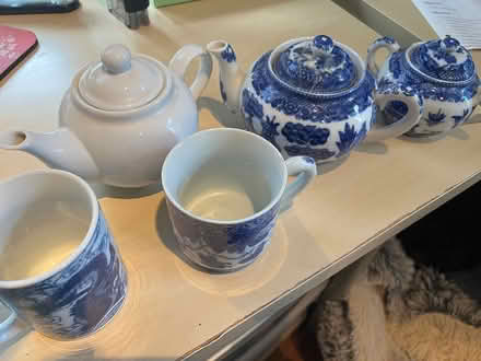 Photo of free Two small teapots (Chevy Chase DC) #4