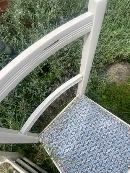 Photo of free His and hers chairs (AL2 / SG6) #3