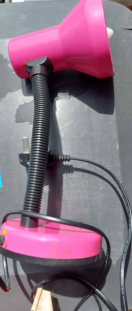 Photo of free Pink lamp (St Albans Jersey Farm AL4) #1