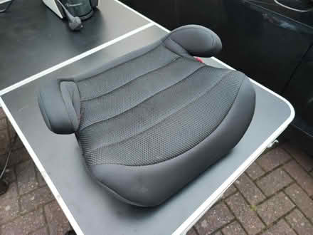 Photo of free child booster car seat (Kineton Green B92) #1
