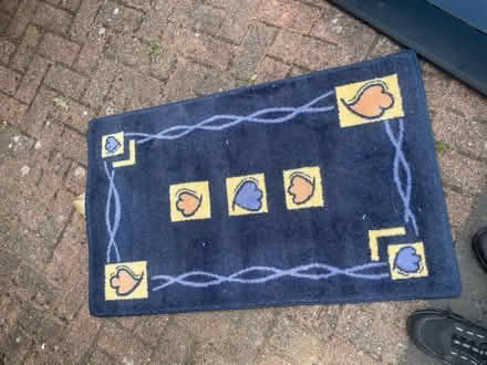 Photo of free Blue rug (AL2 / SG6) #1