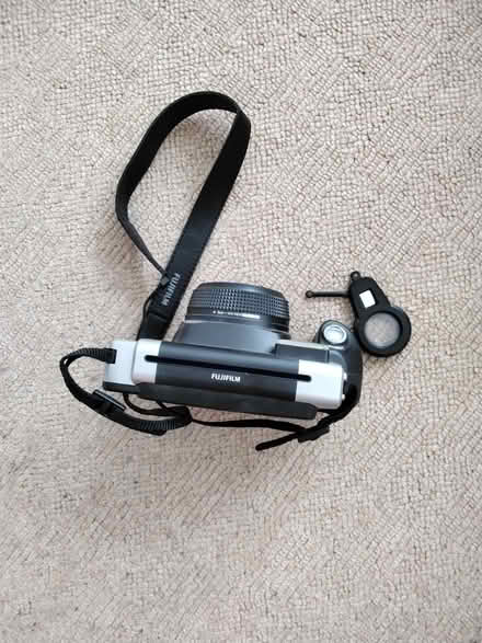Photo of free Fujifilm Instax wide Analogue camera (Allerton L18) #2