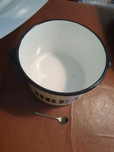 Photo of free Bread bin (OX4, Temple Cowley) #3