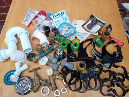 Photo of free Box of Plumbing Bits (Bradford BD13) #1