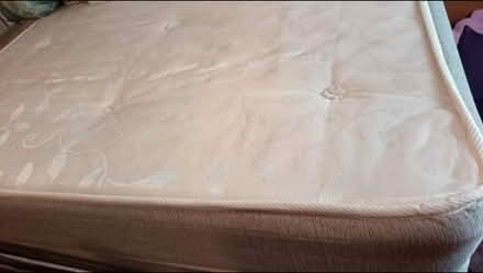 Photo of free Windsor hybrid double mattress (Hall green B11) #3