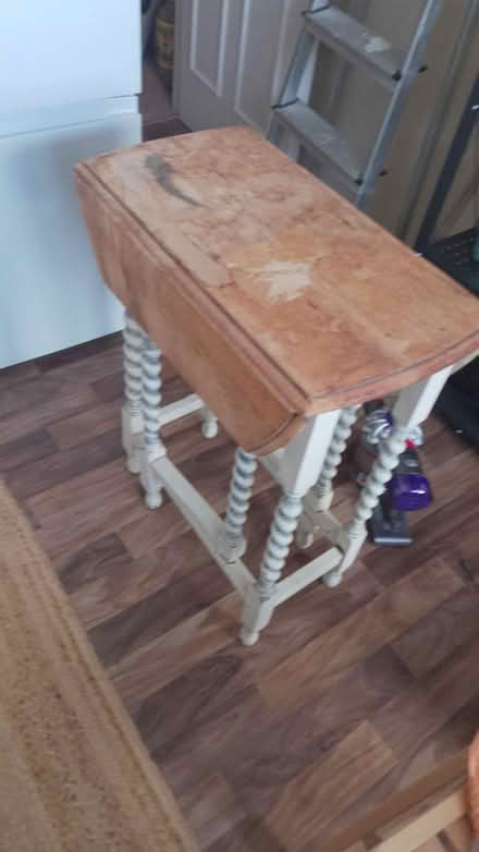 Photo of free Gateleg kitchen table (damaged) (Potters Bar EN6) #1