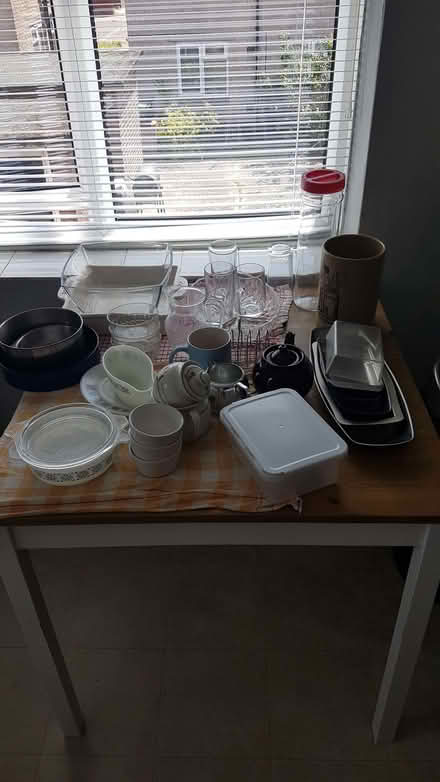 Photo of free Kitchenware (Hampden Park BN22) #1