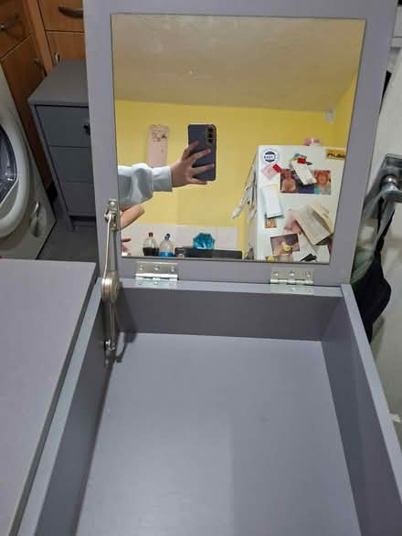 Photo of free Grey dressing table (Killingworth NE12) #3