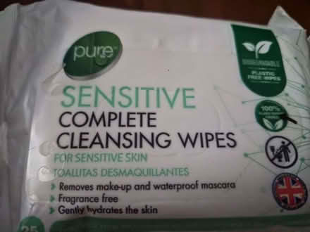 Photo of free Face cleansing wipes (Harlesden NW10) #2