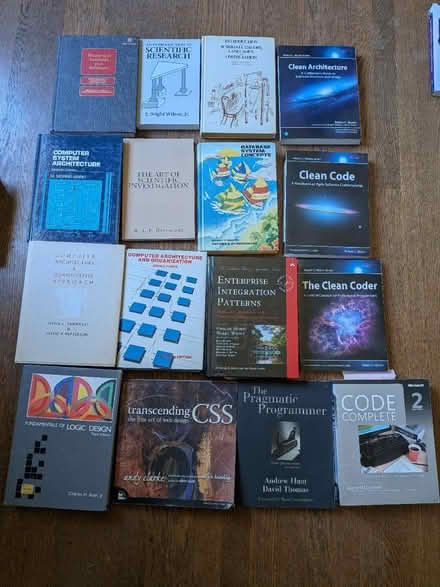 Photo of free Computing books (Greenlake) #2