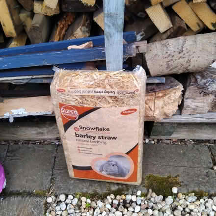 Photo of free Pet bedding πΉ (Ingol PR2) #1