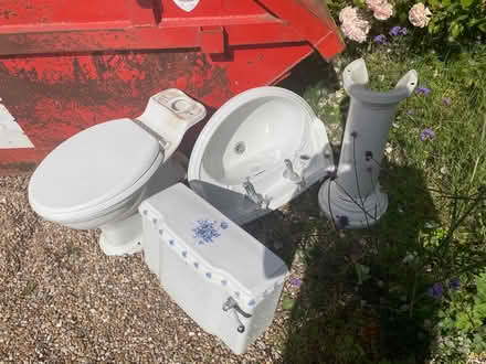 Photo of free “Charlotte” toilet and basin (Hooe TN33) #1