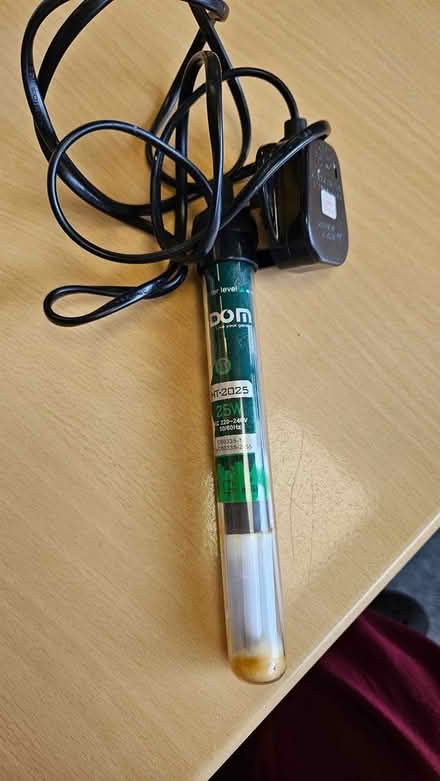 Photo of free Hidom 25W Aquarium heater (Scotstounhill G14) #1