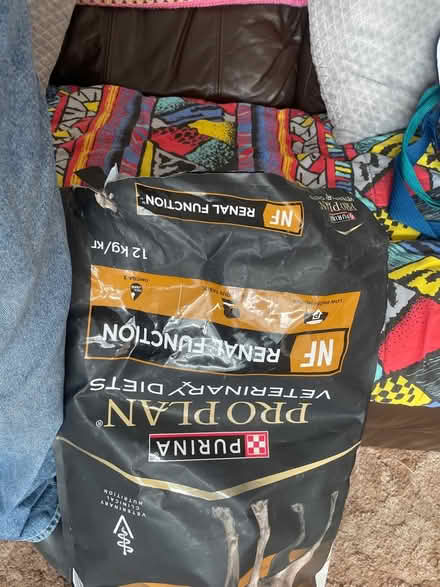 Photo of free Purina renal dog food (Lavant PO18) #1