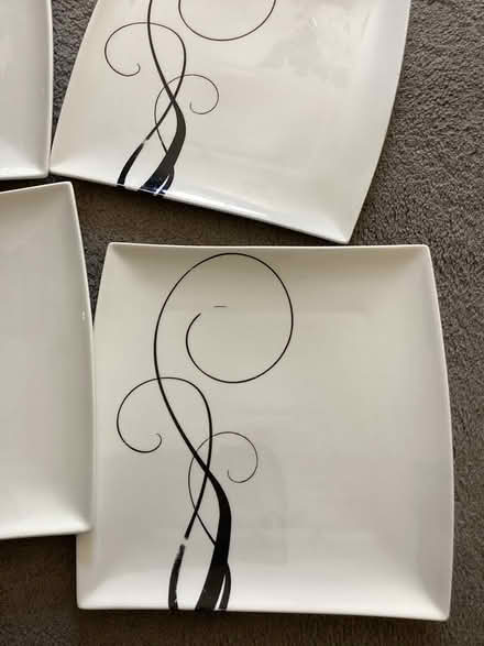 Photo of free Beautiful square plates (Shirley CR0) #3