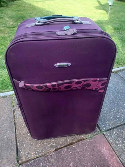Photo of free Big suitcase..needs a clean (Kingswinford DY6) #1