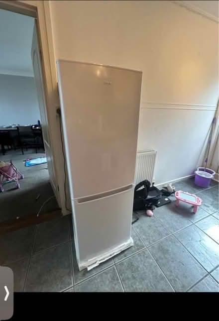 Photo of free White logic fridge freezer (Fox Hill S6) #1